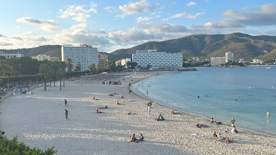 Palma Nova Beach