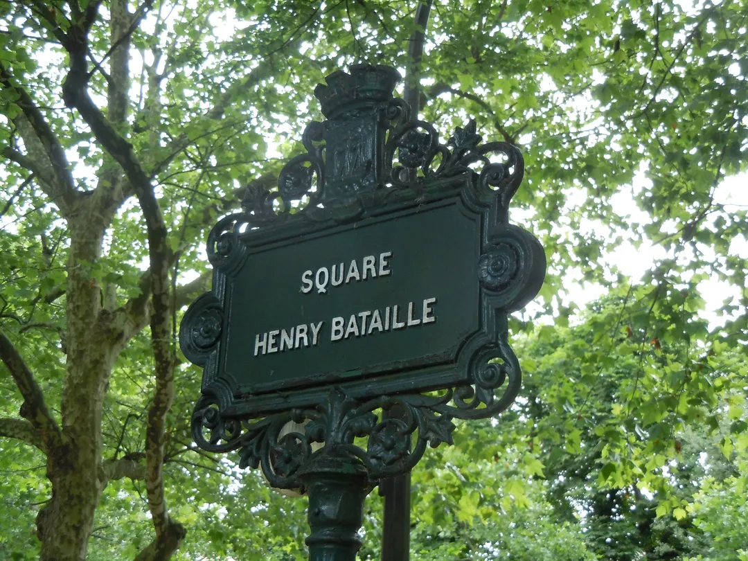 5_Henry-Bataille Square