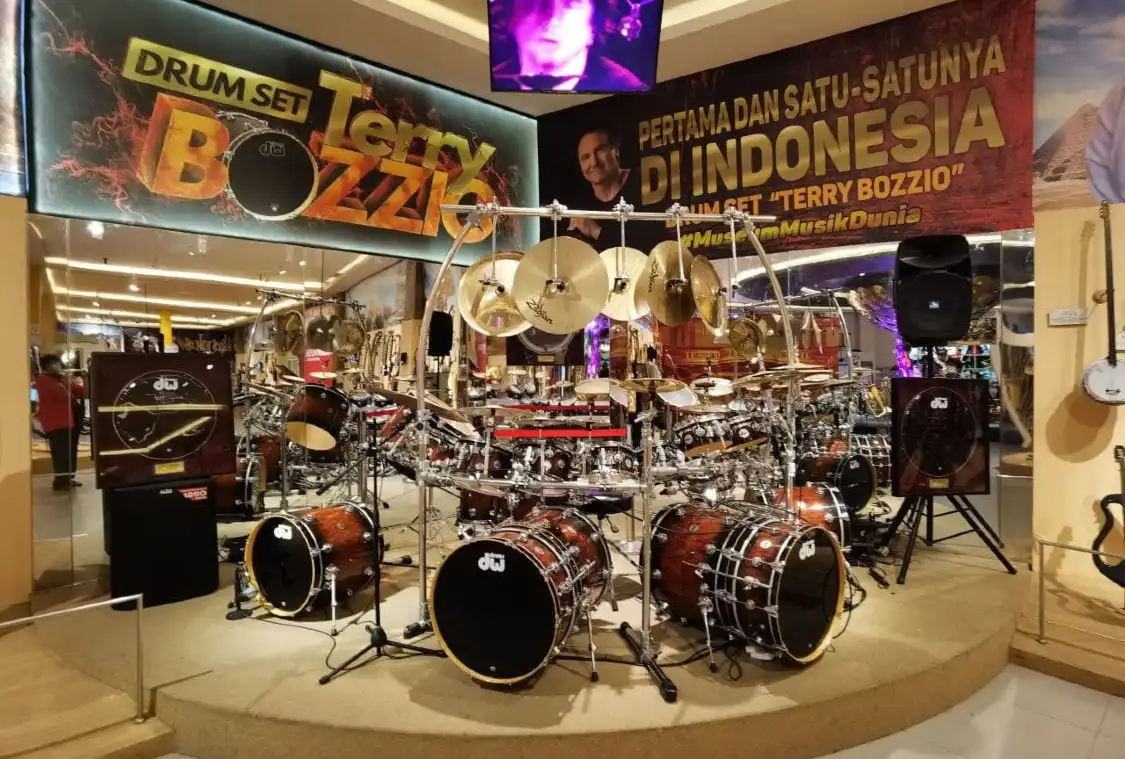 Các khách sạn gần Museum Musik Dunia