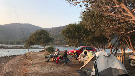 Çatlak Beach & Camping