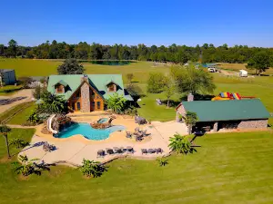 God's Country Resort
