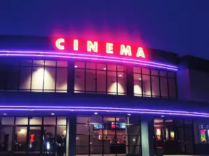 Fairchild Cinemas - Moses Lake 8