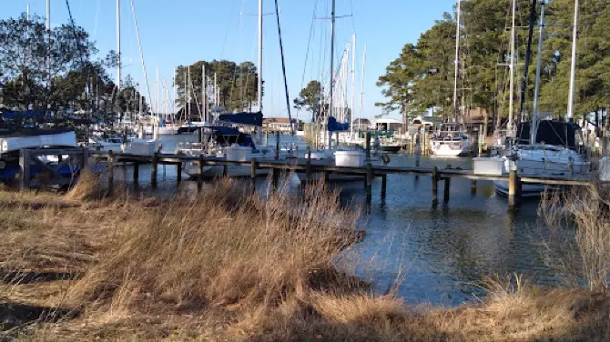 Stingray Point Lighthouse replica - 0HJ0612000i9joxzn2ACE C 670 376 Q70.webp