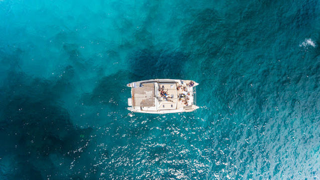 Kalima Kat Catamaran charter y excursiones en barco Tenerife