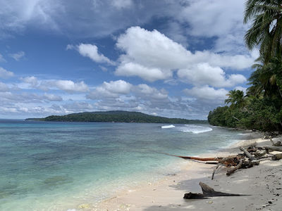 Pantai Insurande