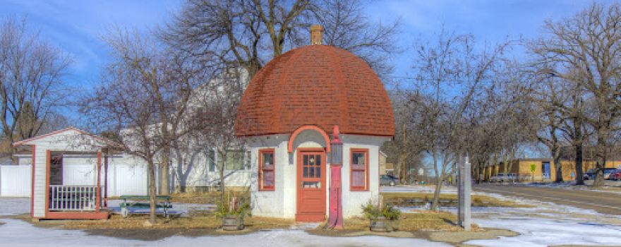 The Mushroom Building