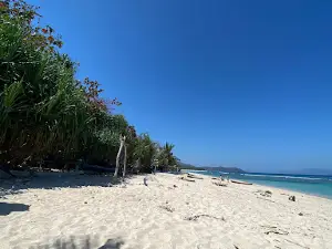 Wisata Pantai Wowong