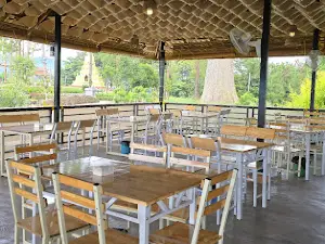 Thit Ta Pin Park
