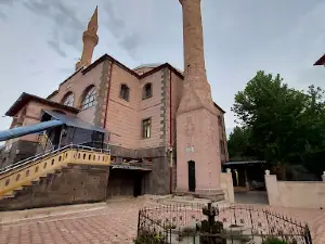 Hazreti Ebubekir Cami