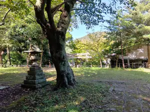 Yurahime Shrine