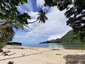 Pantai Lilito