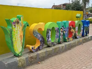 Parque Plazuela de Henao