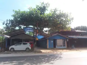Rumah Pdt. Yunus Heri Garong, S.Th, SE