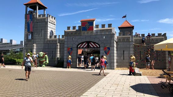 สวนสนุกเพลย์โมบิล