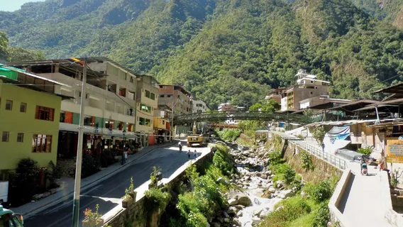 Hot Springs (Aguas Calientes)