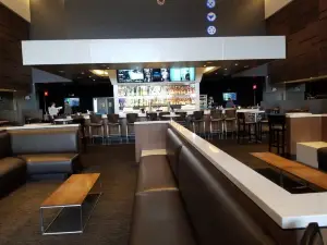 Studio Movie Grill