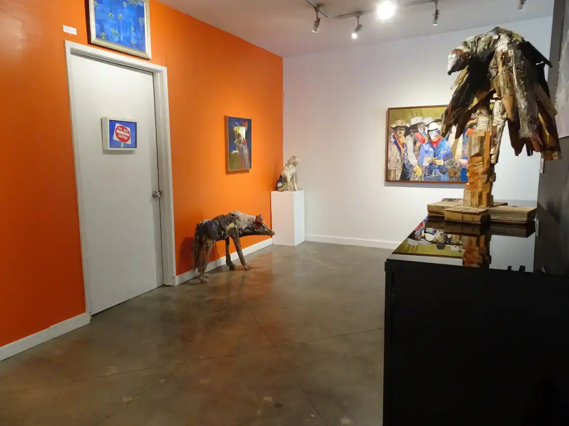 Hotels near Artize Gallery