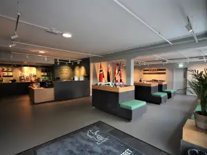The Maloy Raid Center