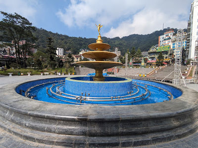 Quảng trường Tam Đảo