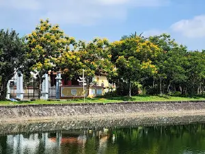 Công Viên Hồ Bồng Sơn