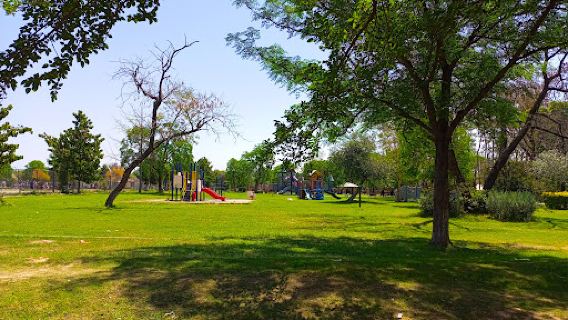 Lake View Park Roundabout
