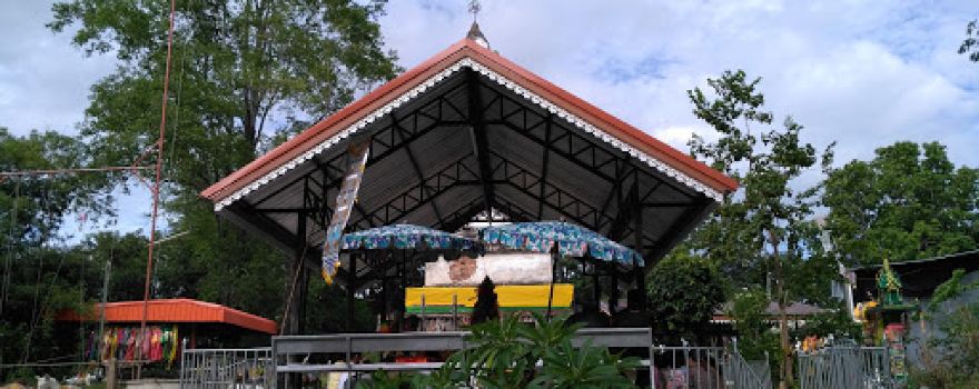 Chedi Yutthahatthi King Por Khunramkhamhaeng Monument (Chedi Phum Khao Bin)
