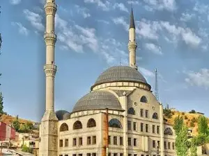 Bediüzzaman Ulu Camii