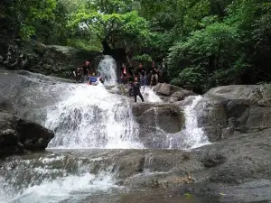 Air Terjun Kalate Mbaju