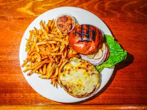 Navy Beach Restaurant, Montauk | Seafood Restaurant