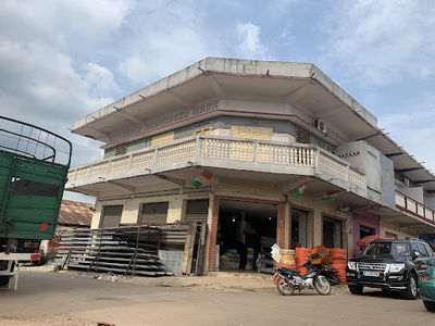 Rond point d'Agboville