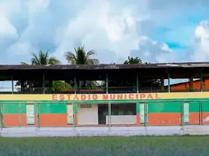 Estádio Municipal 22 de julho de Mucambo