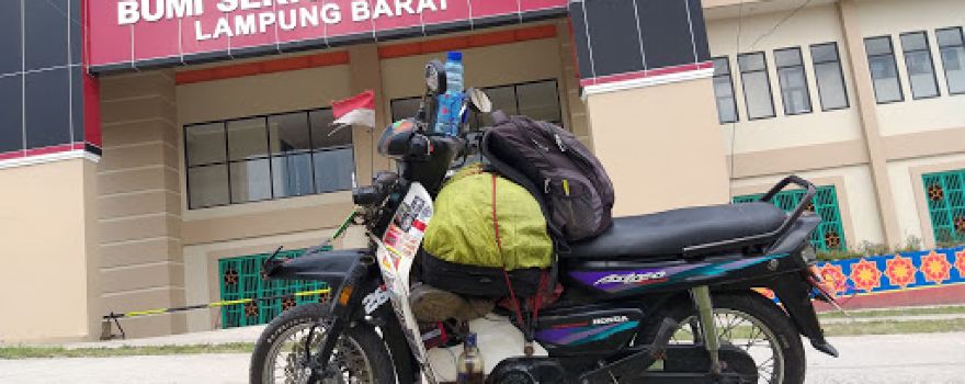 Tugu MTQ Liwa