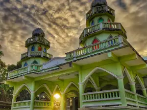 Al Ahmadi Mosque Ban Ae Jae
