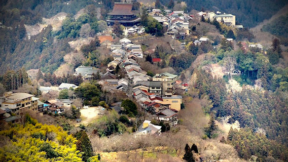 Zaō-dō Hall, Kinpusen-ji Temple Hon-dō (Main Hall)