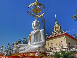 Wat Khao Chorakhe