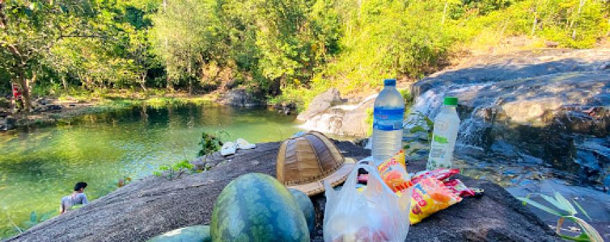 ဍာ်လဂေါဝ် ဝါခမိတ် (WeKaMe Water Fall)