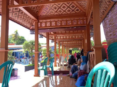 WATERPARK & CAFE BANYU MILI ARTA