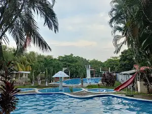 Country Club La Pirraya