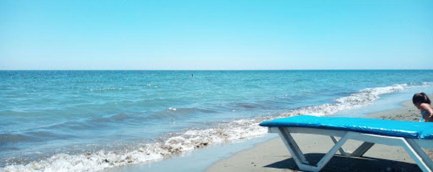 Mazotos Beach