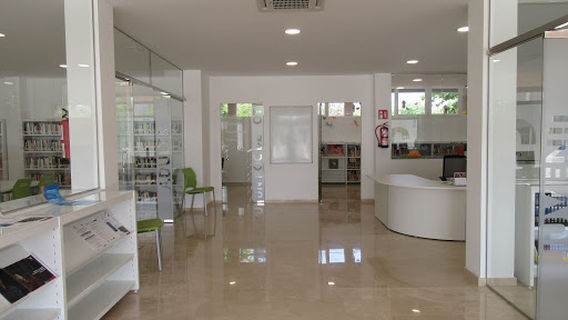 Biblioteca Municipal Galatzo