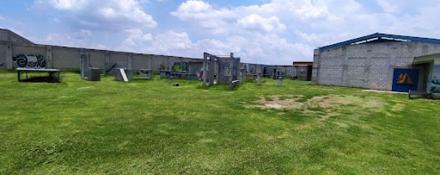 PKamp Academia de Parkour + Camping