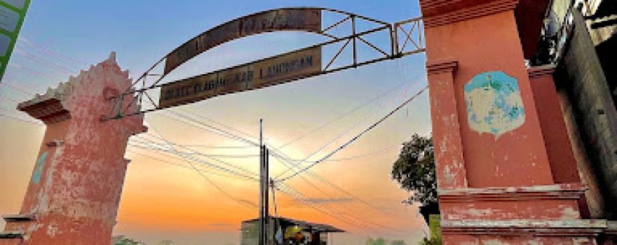 Welcome to the district. glagah