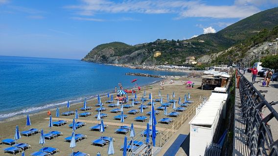 Levanto Beach