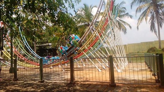 LeisureWorld Water Park