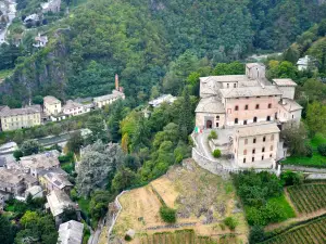 CAST - il CAstello delle STorie di montagna