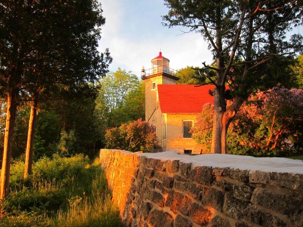 Eagle Bluff Light Station