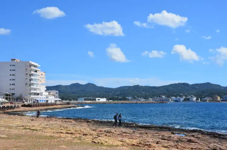 Hotels near Platja de S'Arenal