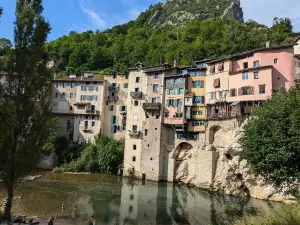 Les maisons suspendues de Pont-en-Royans