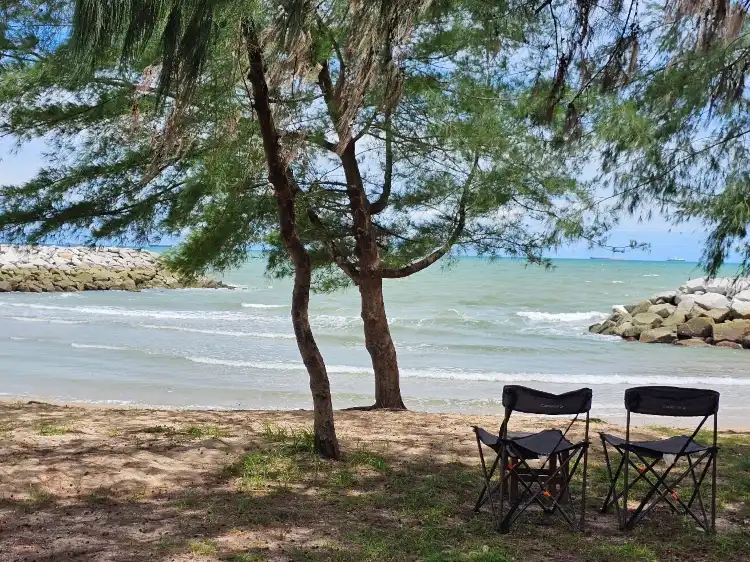 Hotels near Saeng Chan Beach