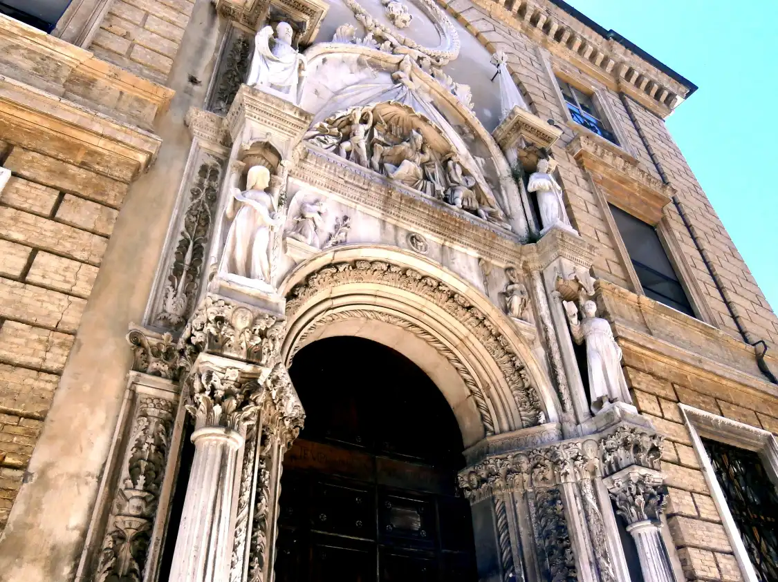 Hotel in zona Chiesa Sant’Agostino